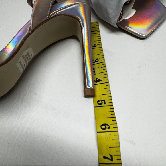 Steve Madden ulyana Iridescent Strappy Sandals size 8 nwt without the box - Picture 9 of 9